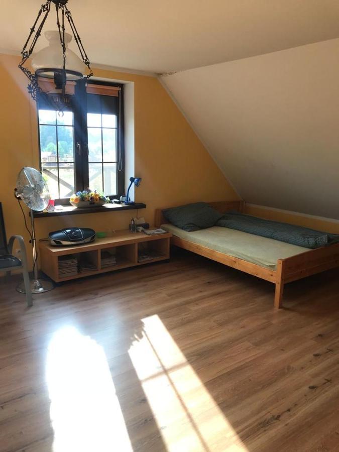 Dom Nad Jeziorem Lakorz Eksteriør billede